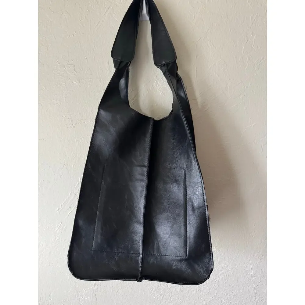 NWOT Large Black Faux Leather Shoulder Bag - Picture 7 of 8